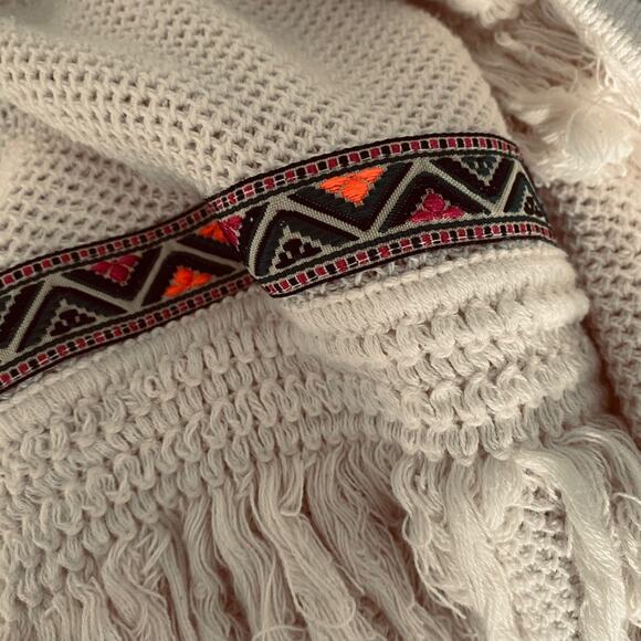 H&M x Coachella Collab Boho Cream Ivory Fringe Open Sweater Cardigan Small - Picture 8 of 9
